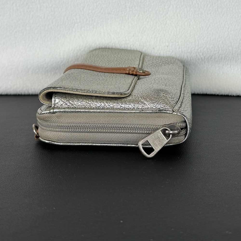 The Sak Convertible Wallet/Clutch in Metallic Silver with Tan Leather Accent - Picture 4 of 7